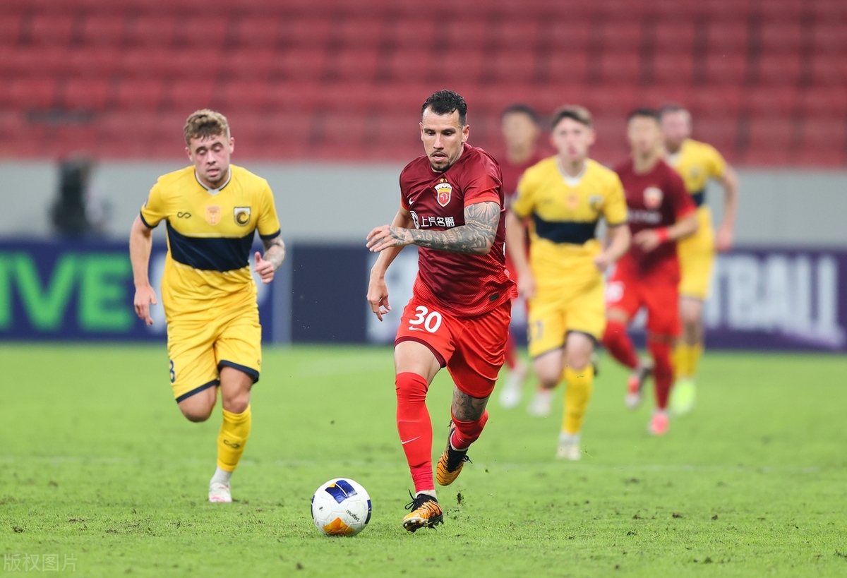  关键时刻站得出来关键时刻顶得上去 