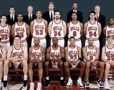  芝加哥公牛队乔丹比赛视频 