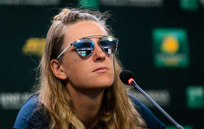 包含阿扎伦卡赛事官方发布逆转新规，DWG争议不断！的词条